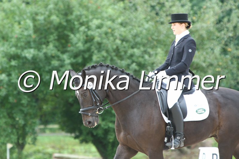 109M0039_Duane K_Dressur L_Finale Franken.JPG